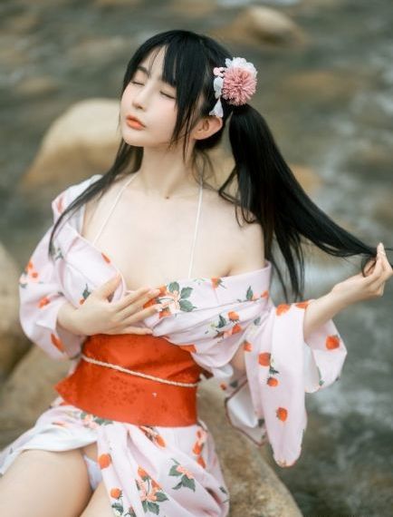 春潮漫烂海棠红_DVD电影全集观看