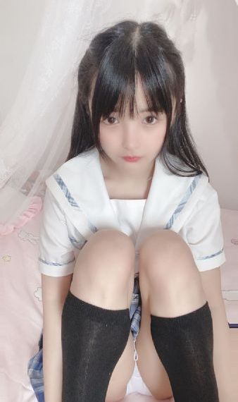 邻居漂亮的老婆4中字头_DVD动漫免费观看